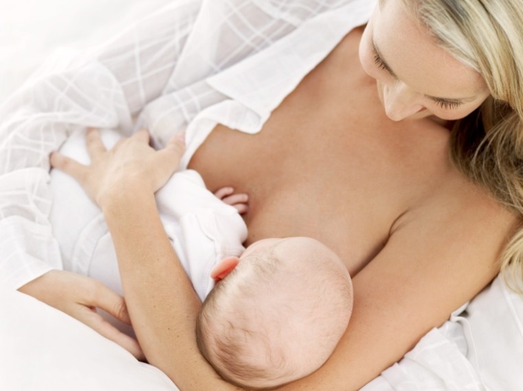 „A csecsemők számára a legmegfelelőbb az anyatejes táplálás” 
