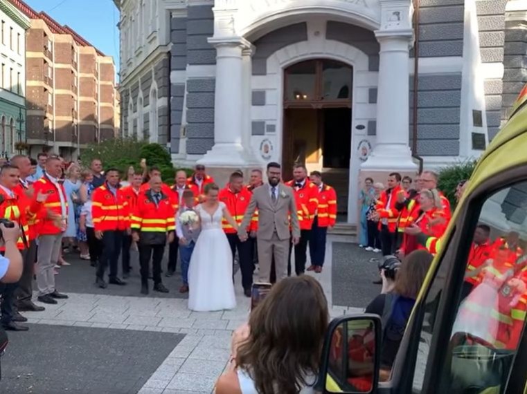 Összeházasodott Kaposvár két mentőorvosa
