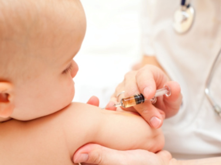 Ezeket a gyerekeknek való védőoltásokat fontold meg ősszel