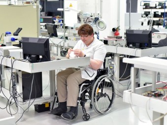Több mint 300 millió forint a fogyatékossággal élőknek
