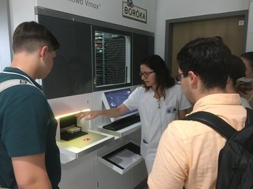 Így működik Boróka a Bajcsy-ban - nyílt nap az intézeti gyógyszertárban