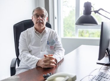 Dr. Cserháti Péter: a rehabilitációnak folytatódnia kell a társadalomban is