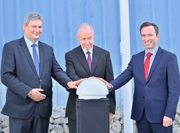 Utcát neveztek el Richter Gedeon gyáralapítóról, emlékművet emeltek