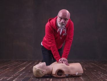 Életmentő egypercesek_újraélesztés Zacher Gábor