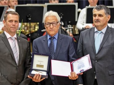 Születésnapi köszöntő Prof. Dr. Sárváry András 80. születésnapja alkalmából