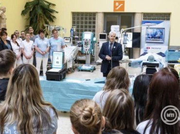 Ez nem egy hajléktalanszálló, hanem egy "orvosi szoba"