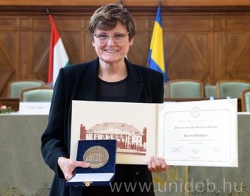 Egyetemi kutatásokra ajánlotta fel pénzjutalmát Karikó Katalin