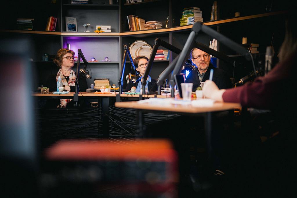 Podcastsorozat segíti a hallássérült gyermekek családjait