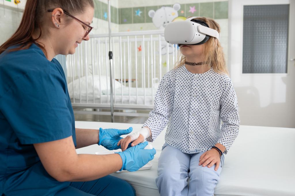 Tech vívmány a gyermekgyógyászatban a félelem és a fájdalom csökkentésére