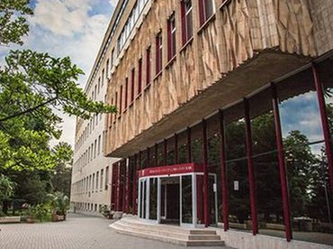 Szinte minden mutatóban előrelépett a PTE