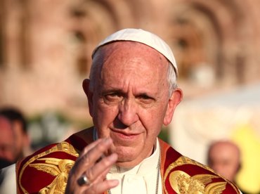 ELMENT FERENC PÁPA IS