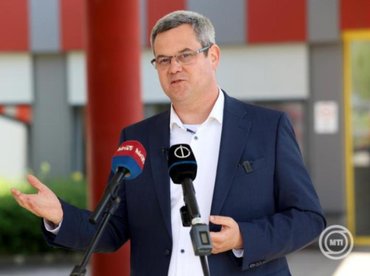 Takács Péter Miskolcon folytatta a választási kampánykörútját