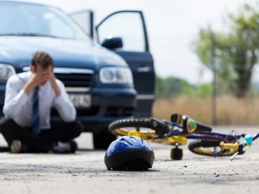 Fekete hétvége: több száz baleset, tizenegy halott