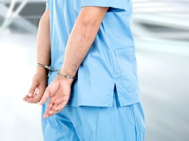 Illegális gyógyszert foglaltak le egy étterem vendégénél