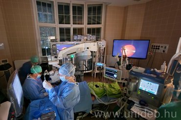 Cross-linking kezelés a debreceni Szemklinikán