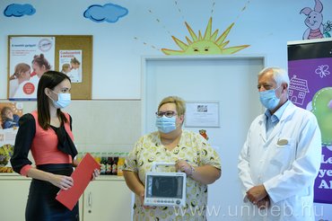 Életmentő adomány a debreceni gyermekonkológiának