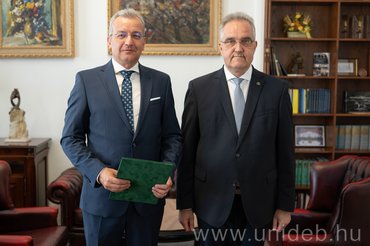 Kinevezték a DE Klinikai Genetikai Központ vezetőjét