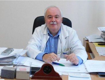 A főigazgató több időt tölt majd a családdal, unokáival