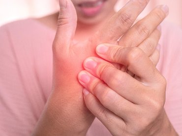 Sclerosis multiplex: lehetséges, mégsem adott a megfelelő fájdalomcsillapítás