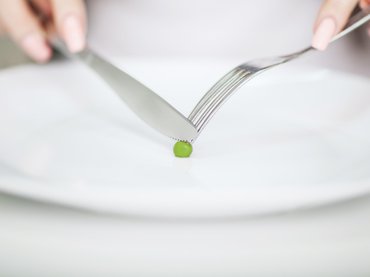 Bulimia: önhánytatás helyett zsírleszívás