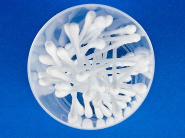 Itt a strandszezon: a helytelen fültisztítás veszélyei