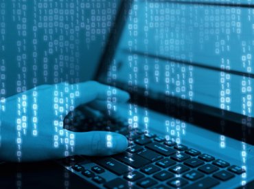 10 év börtönt kapott a hacker, aki 132 000 ember adatait lopta el