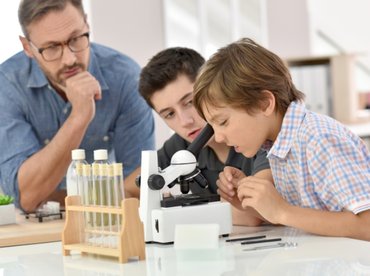 25 éves jubileum - ismét lehet jelölni a Rátz Tanár Úr Életműdíjra