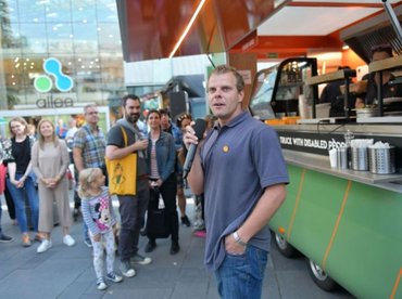 A Jupiter lehorgonyzott Budapesten