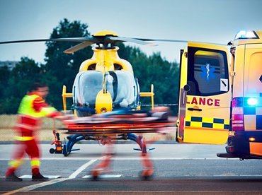 Kilenc használt mentőhelikopter közbeszerzés nélkül