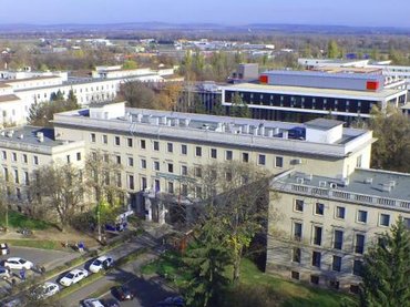 Elárverezhetik a miskolci sugárterápiás centrumot