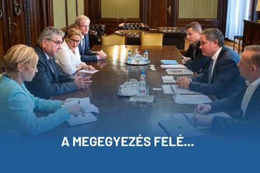 Ismét tárgyalt a gyógyszergyártókkal Nagy Márton