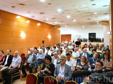 A legmodernebb terápiákról tanácskoztak a nőorvosok