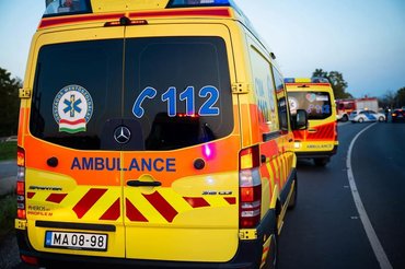 Szabadnapos mentős mentette meg egy motoros életét