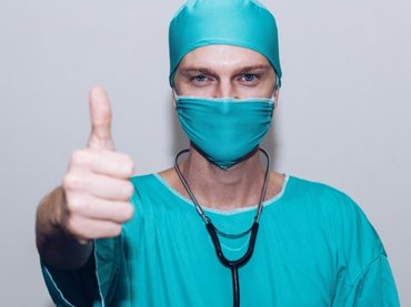 Robert Ficót váratlanul elszállították a kórházból