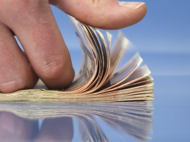 Segítség a praxisoknak bérre, rezsire