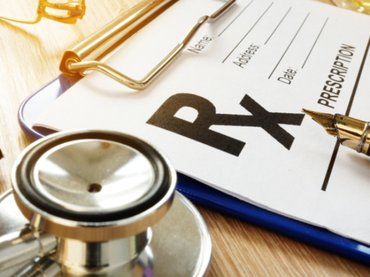 Gyógyszer helyett focimeccsre küldik a betegeket