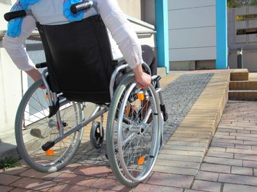 Non-invazív izomstimuláció paraplégiás betegeknél