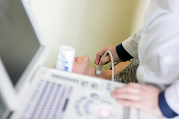 Elkerülhetőek a legsúlyosabb műtéti szövődmények