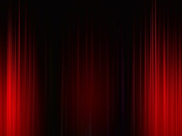 Több százezret gyűjtöttek a naptárlányok az onkológiának