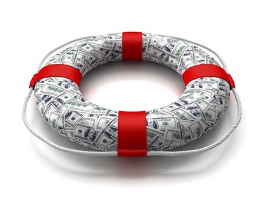 Budapest segítene a tb-szabályok miatt nehéz helyzetbe kerülőknek