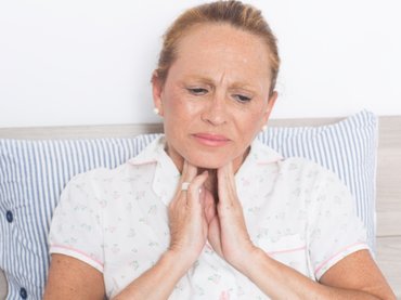 Köhögés, torokfájás, fülgyulladás? Reflux is okozhatja!