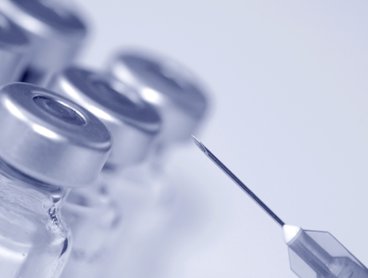 Megvan az ebola elleni védőoltás, zajlik az engedélyezés