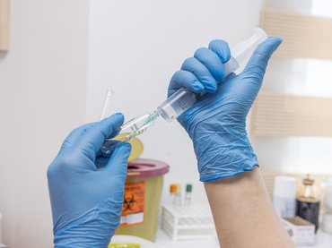 Richter együttműködés a COVID-elleni vakcináért