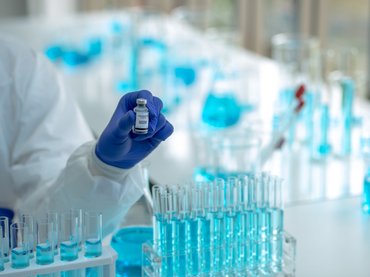 Már embereken is tesztelik a rákellenes oltást