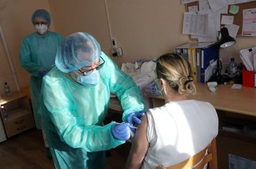 Az oltás beadásának felelőssége a háziorvosokat terheli